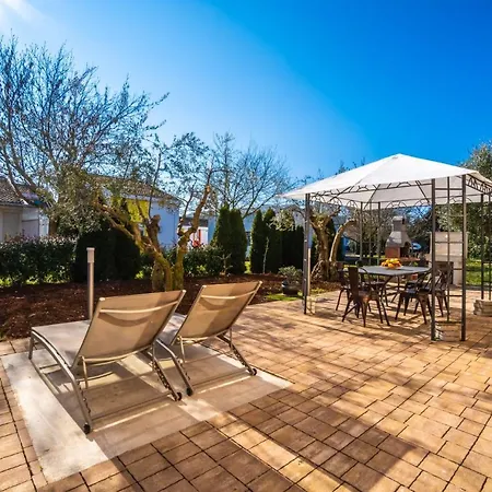Appartement Moreri Garden Novigrad Istria