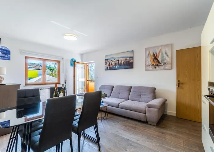 Moreri Garden Daire Novigrad Istria