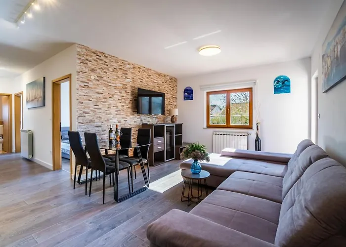 Moreri Garden 아파트